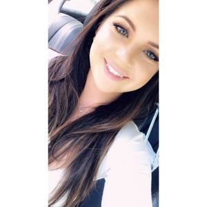 Meet your Posher, Holly